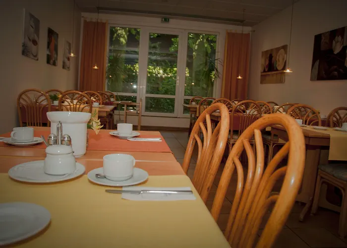 Elbbruecken Hotel 3*