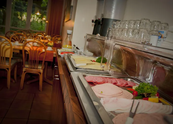 Elbbruecken Hotel Hamburg