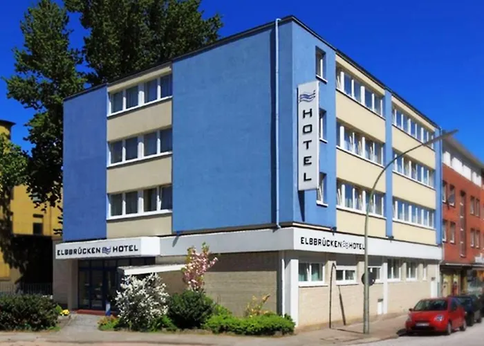 Hotel Elbbruecken 3*