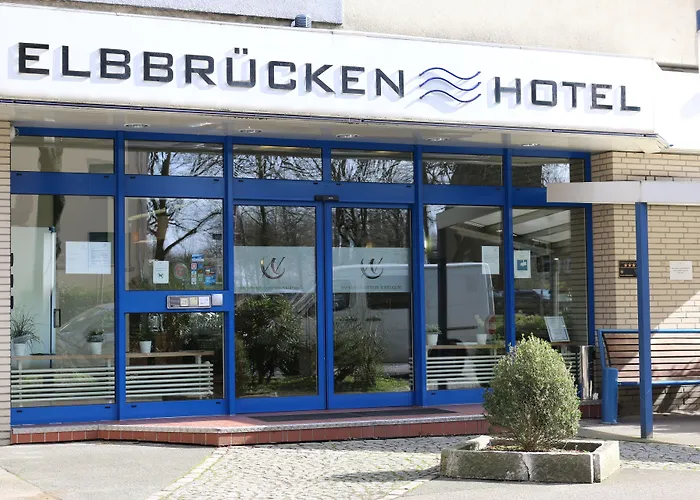 Elbbruecken 3* Hamburg